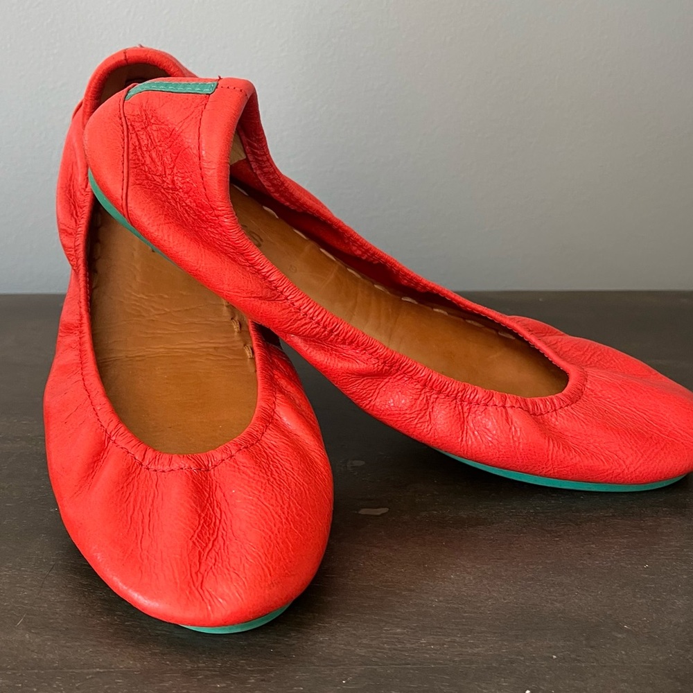 Tieks - beautiful Poppy color!